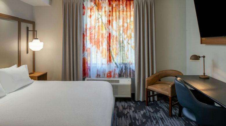 <b>Fairfield Inn/Stes Daphne/Eastern Shores Room</b>. Images powered by <a href="https://www.leonardoworldwide.com/" title="Leonardo Worldwide" target="_blank">Leonardo</a>.