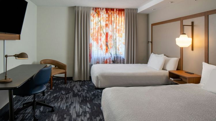 Fairfield Inn/Stes Daphne/Eastern Shores Room