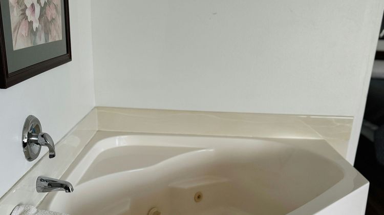 Bilmar Inn & Suites Room