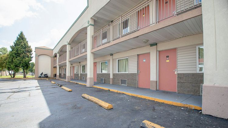 Daylite Inn Other