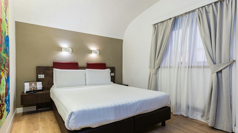 <b>Hotel Trevi Room</b>. Images powered by <a href="https://www.leonardoworldwide.com/" title="Leonardo Worldwide" target="_blank">Leonardo</a>.