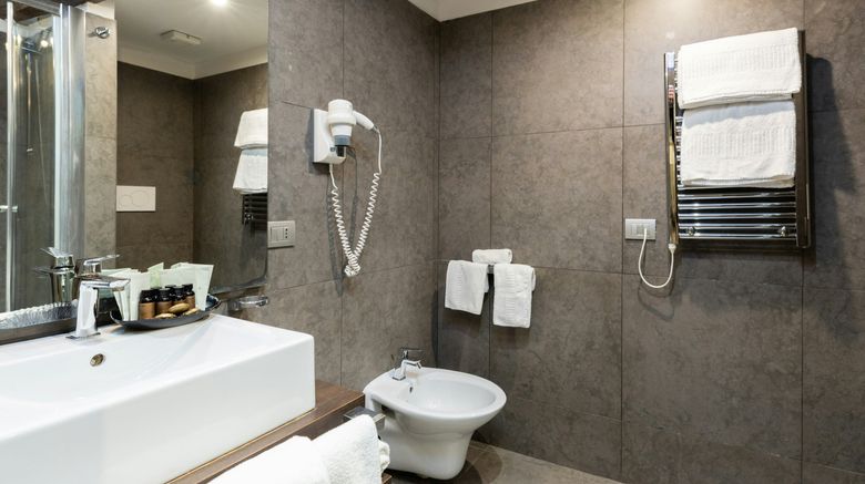 <b>Hotel Trevi Room</b>. Images powered by <a href="https://www.leonardoworldwide.com/" title="Leonardo Worldwide" target="_blank">Leonardo</a>.