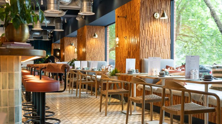 Second Nature Southampton Restaurant