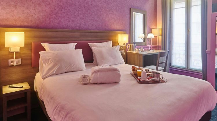 Hotel Poussin Room