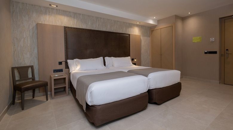 <b>Gran Hotel Barcino Room</b>. Images powered by <a href="https://www.leonardoworldwide.com/" title="Leonardo Worldwide" target="_blank">Leonardo</a>.