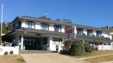 White Manor Motel Exterior