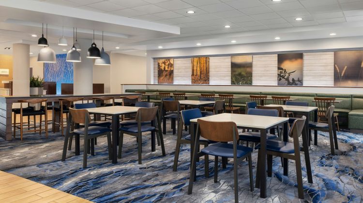 Fairfield Inn & Suites Atlanta Cumming Restaurant