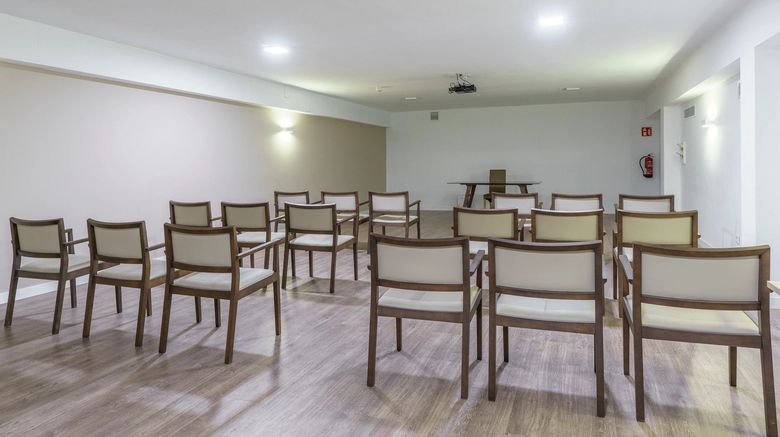 <b>Alua Leo Hotel Meeting</b>. Images powered by <a href="https://www.leonardoworldwide.com/" title="Leonardo Worldwide" target="_blank">Leonardo</a>.