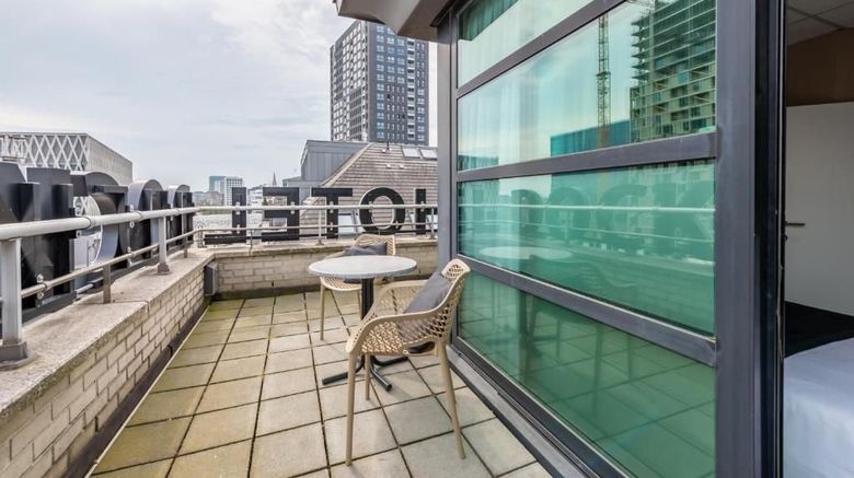 <b>Hotel Docklands Room</b>. Images powered by <a href="https://www.leonardoworldwide.com/" title="Leonardo Worldwide" target="_blank">Leonardo</a>.