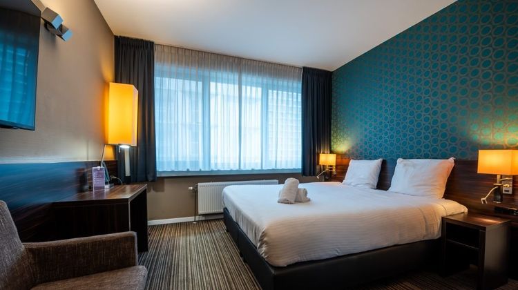 Hotel Docklands Room