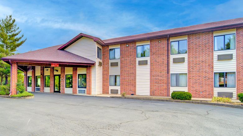 <b>Amerihost Inn & Suites Fulton Exterior</b>. Images powered by <a href="https://www.leonardoworldwide.com/" title="Leonardo Worldwide" target="_blank">Leonardo</a>.