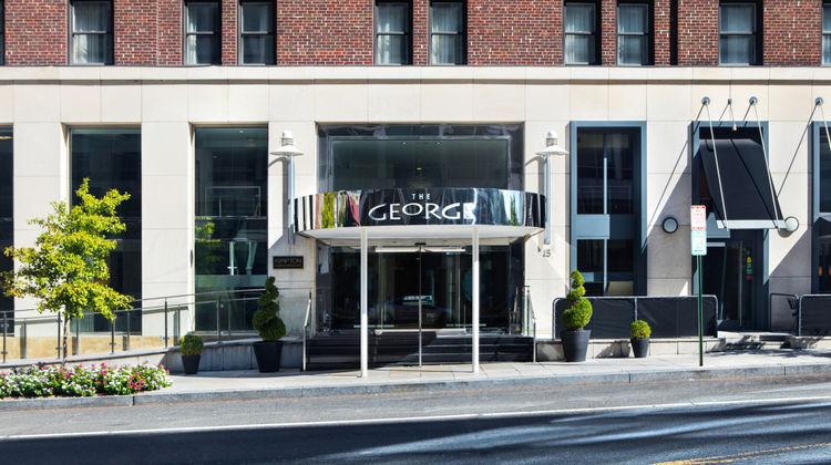 The Hotel George by Kimpton Exterior
