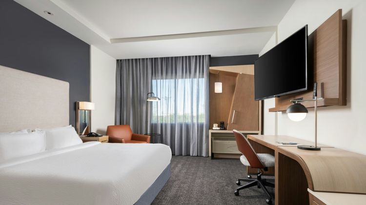 Courtyard Houston NW 290 Corridor Room