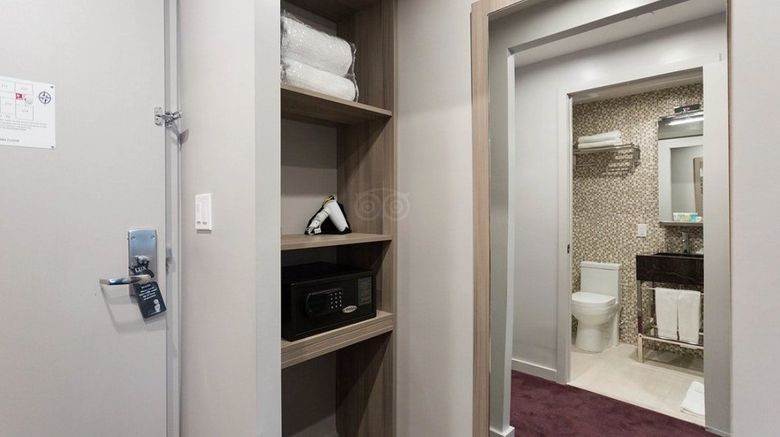 <b>L Hotel Miami Beach Room</b>. Images powered by <a href="https://www.leonardoworldwide.com/" title="Leonardo Worldwide" target="_blank">Leonardo</a>.
