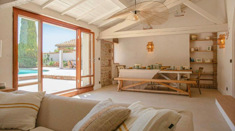 <b>Ile de la Lagune Room</b>. Images powered by <a href="https://www.leonardoworldwide.com/" title="Leonardo Worldwide" target="_blank">Leonardo</a>.