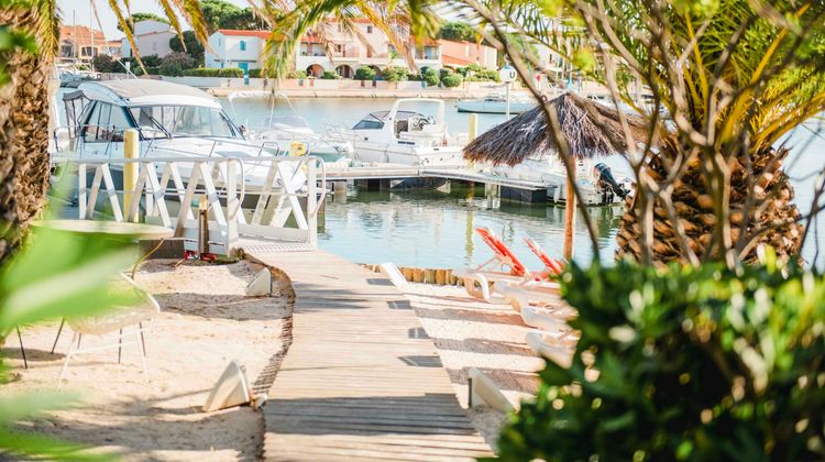 Ile de la Lagune Beach