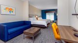 Holiday Inn Express Orlando East Suite