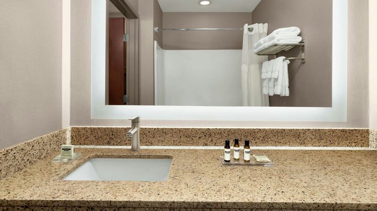 Lancaster Suites Room