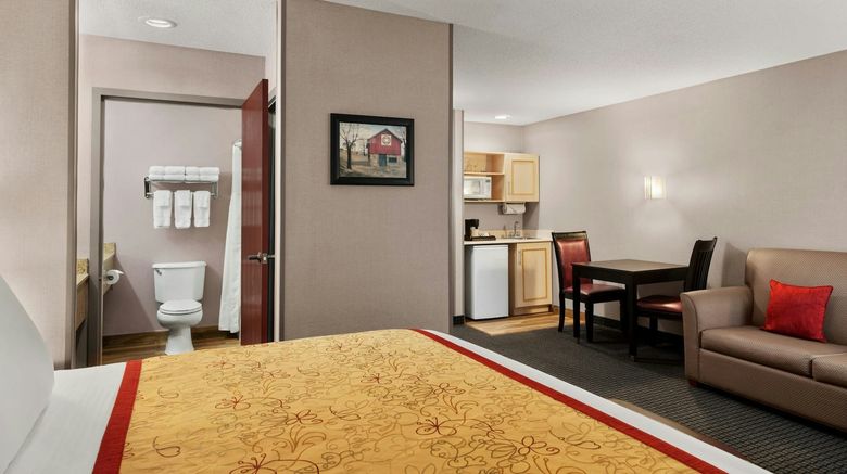 <b>Lancaster Suites Room</b>. Images powered by <a href="https://www.leonardoworldwide.com/" title="Leonardo Worldwide" target="_blank">Leonardo</a>.