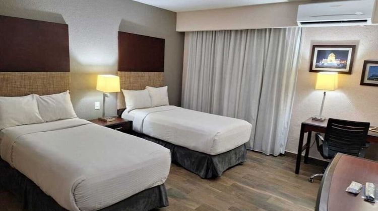 CHN Hotel Monterrey Norte Room
