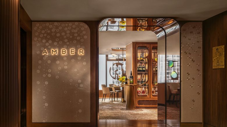 <b>Mandarin Oriental, The Landmark Restaurant</b>. Images powered by <a href="https://www.leonardoworldwide.com/" title="Leonardo Worldwide" target="_blank">Leonardo</a>.