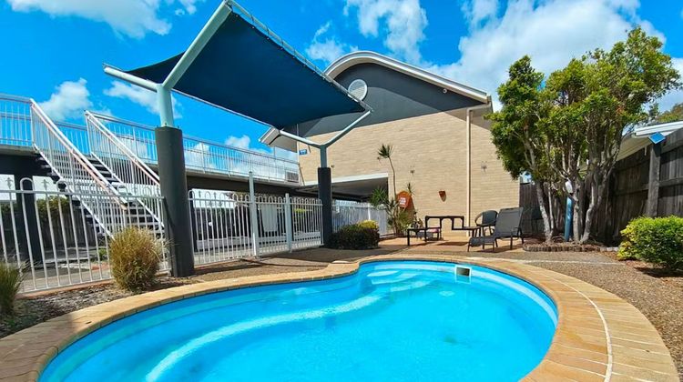 Ambassador Motor Lodge Pool