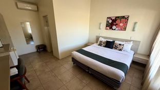 Ashwood  Motel