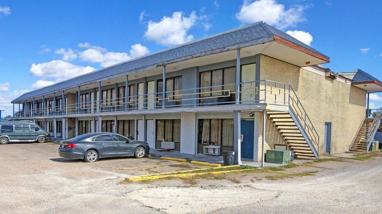 Sunset Inn Flatonia Exterior