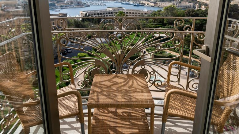<b>Hotel Phoenicia Malta Suite</b>. Images powered by <a href="https://www.leonardoworldwide.com/" title="Leonardo Worldwide" target="_blank">Leonardo</a>.