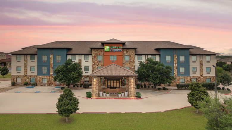 <b>Holiday Inn Express Marble Falls Exterior</b>. Images powered by <a href="https://www.leonardoworldwide.com/" title="Leonardo Worldwide" target="_blank">Leonardo</a>.