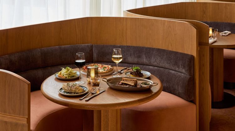 Hotel Indigo London K West Shepherd's Restaurant