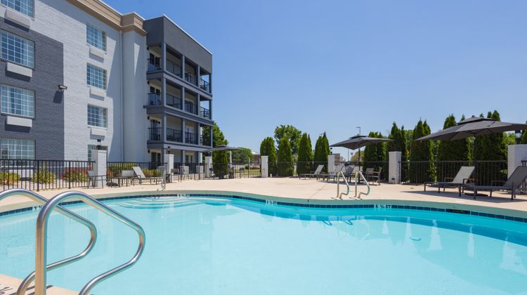 Staybridge Suites Rehoboth Beach Pool