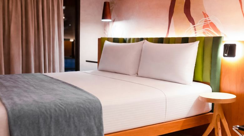 <b>Motto by Hilton Recife Room</b>. Images powered by <a href="https://www.leonardoworldwide.com/" title="Leonardo Worldwide" target="_blank">Leonardo</a>.