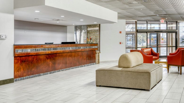 <b>OYO Hotel Burlington South Lobby</b>. Images powered by <a href="https://www.leonardoworldwide.com/" title="Leonardo Worldwide" target="_blank">Leonardo</a>.