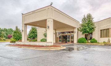 OYO Hotel Burlington South