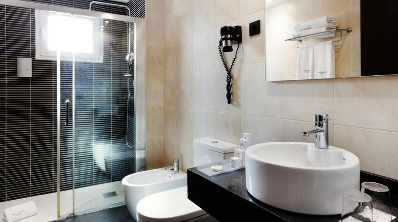 <b>Sercotel Hotel Tudela Bardenas Room</b>. Images powered by <a href="https://www.leonardoworldwide.com/" title="Leonardo Worldwide" target="_blank">Leonardo</a>.
