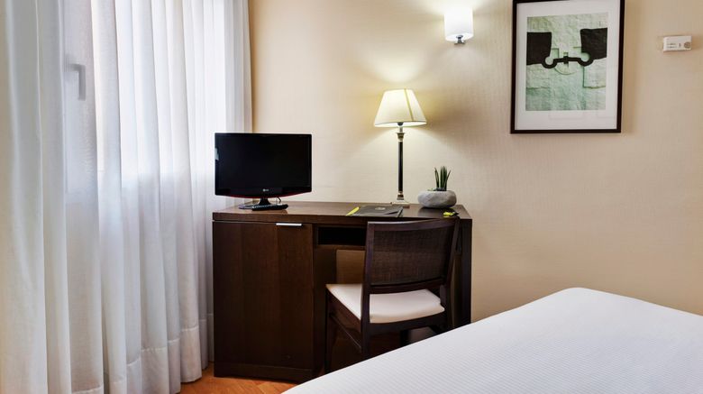 <b>Sercotel Hotel Tudela Bardenas Room</b>. Images powered by <a href="https://www.leonardoworldwide.com/" title="Leonardo Worldwide" target="_blank">Leonardo</a>.