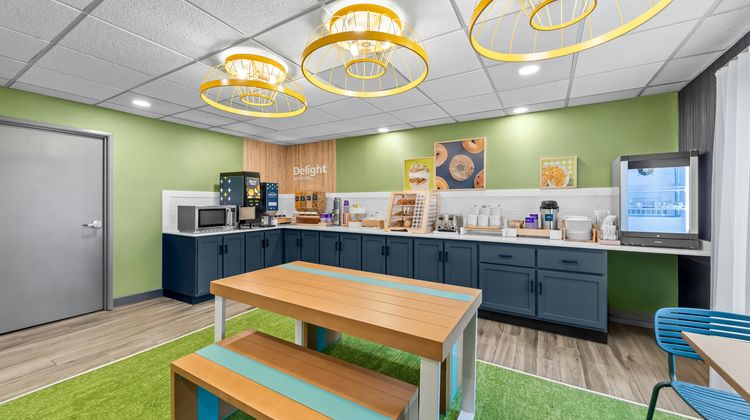 Spark by Hilton Cincinnati Airport South Restaurant