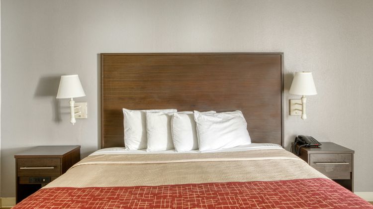OYO Hotel Burlington South Room