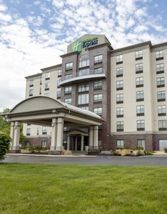 Holiday Inn Express & Suites Columbus