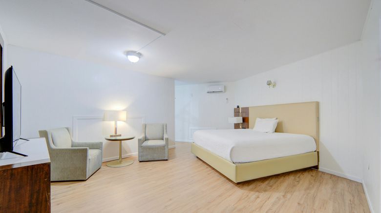 <b>Cannon Inn Room</b>. Images powered by <a href="https://www.leonardoworldwide.com/" title="Leonardo Worldwide" target="_blank">Leonardo</a>.