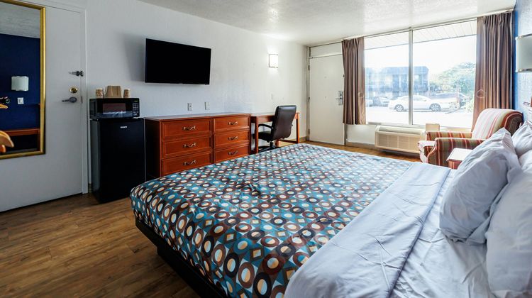 Budget Inn Greenville I-85 Room