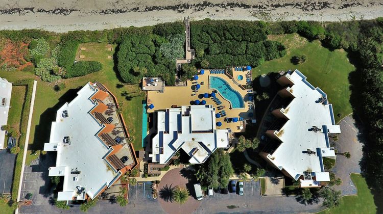 Oceanique Resort Exterior