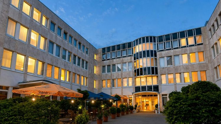 Sunday Hotel Frankfurt Arpt-Neu-Isenburg Exterior