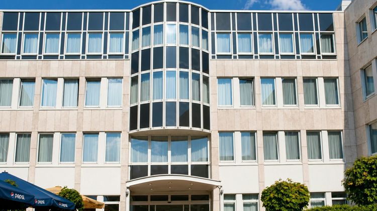 Sunday Hotel Frankfurt Arpt-Neu-Isenburg Exterior