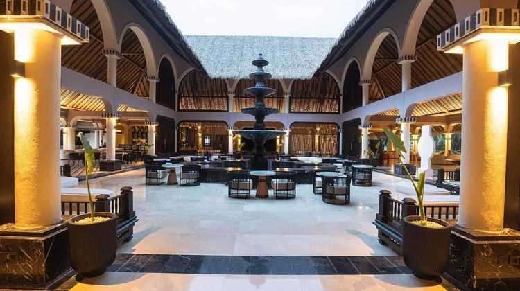 Grand Palladium Colonial Resort & Spa Lobby