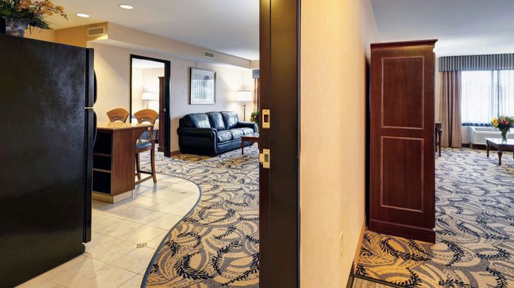 Grand Hotel at Bridgeport Suite