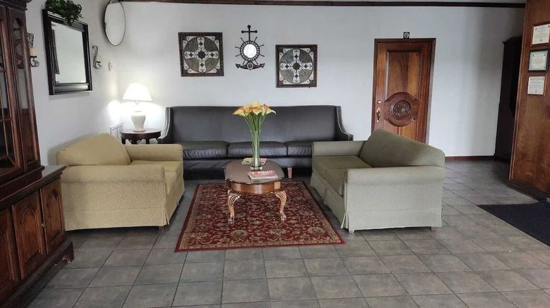 <b>Northgate Inn Lobby</b>. Images powered by <a href="https://www.leonardoworldwide.com/" title="Leonardo Worldwide" target="_blank">Leonardo</a>.