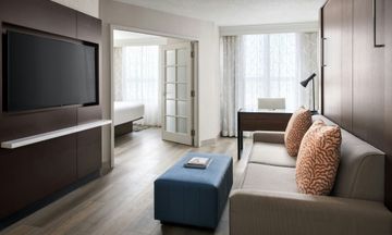 Chicago Marriott Suites Deerfield