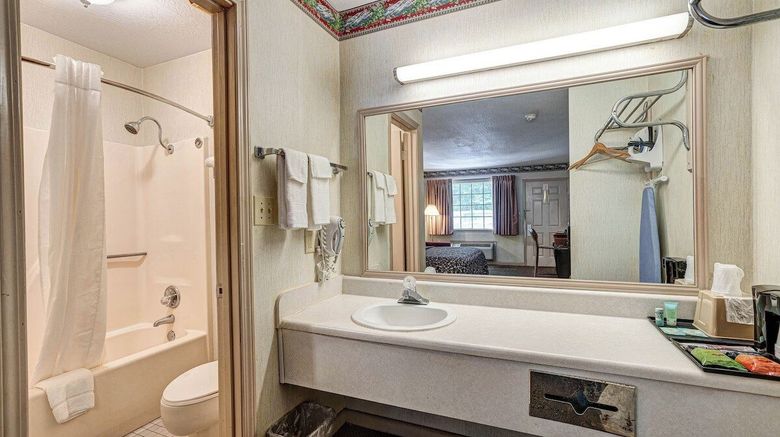 <b>Northgate Inn Room</b>. Images powered by <a href="https://www.leonardoworldwide.com/" title="Leonardo Worldwide" target="_blank">Leonardo</a>.